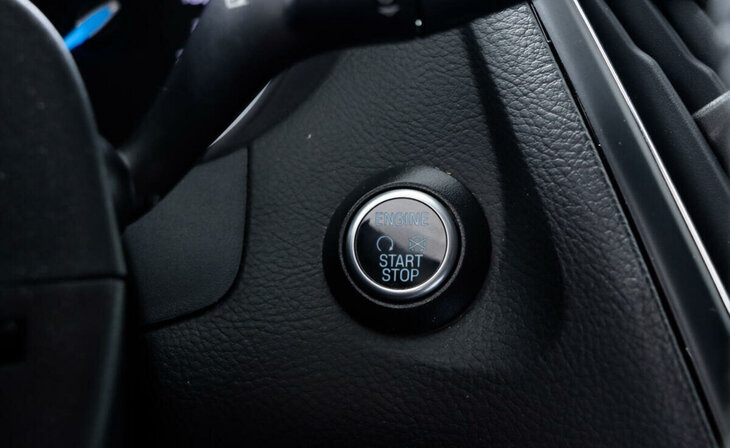 Ford Focus - Фото 7