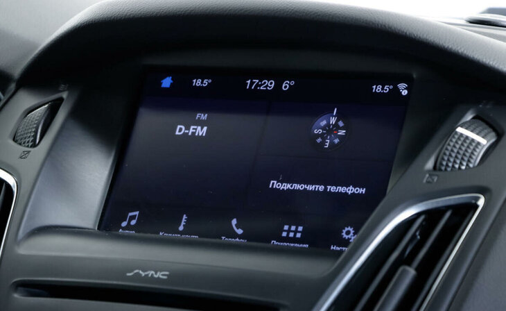 Ford Focus - Фото 8