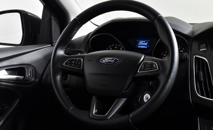 Ford Focus - Фото 11