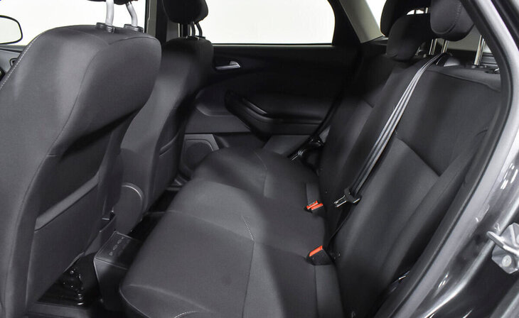Ford Focus - Фото 14