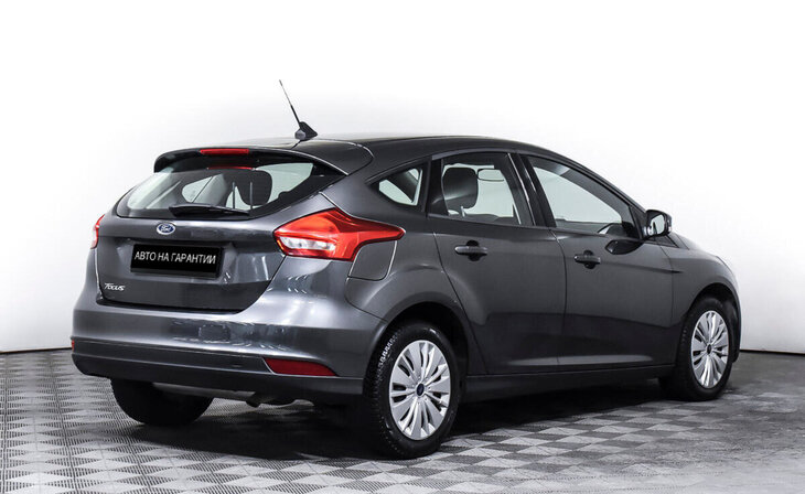 Ford Focus - Фото 4