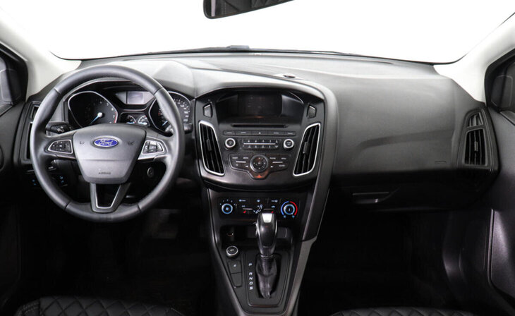 Ford Focus - Фото 5