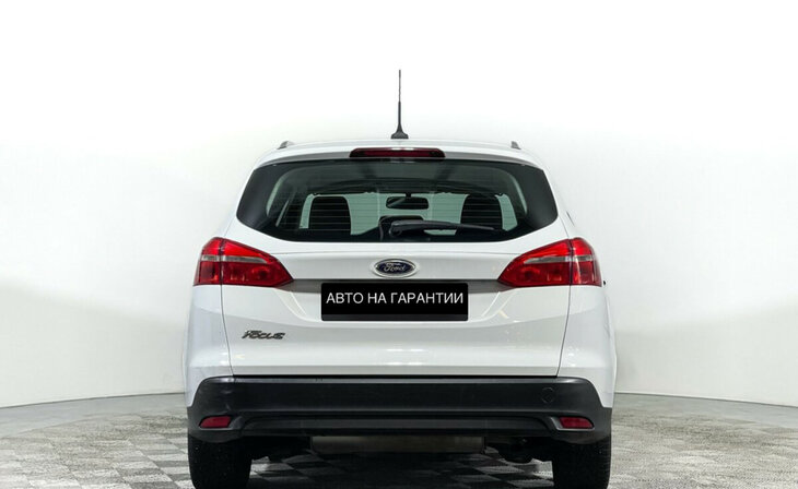 Ford Focus - Фото 5