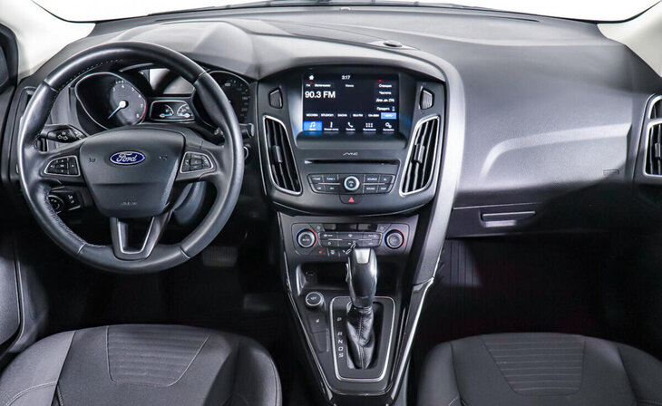 Ford Focus - Фото 9