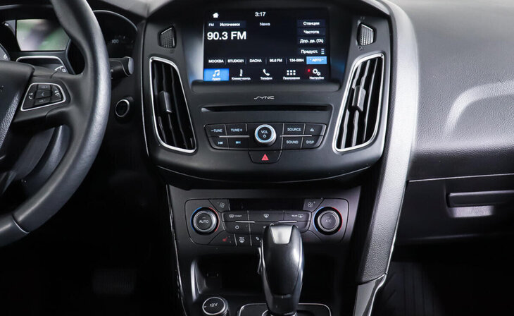 Ford Focus - Фото 12