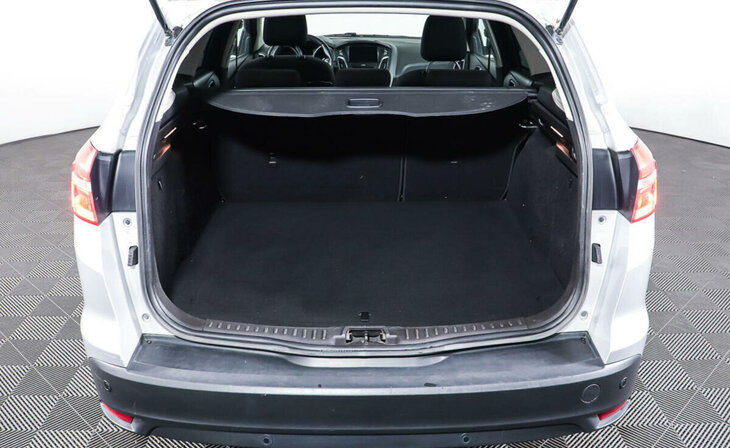 Ford Focus - Фото 16