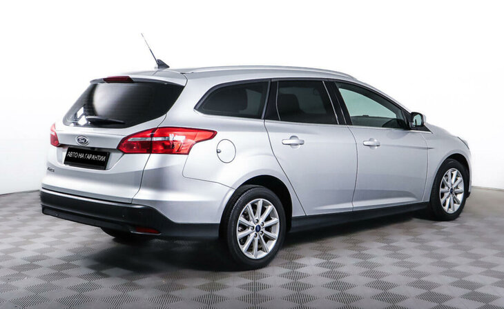 Ford Focus - Фото 4