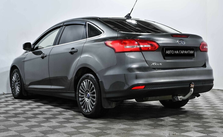 Ford Focus - Фото 3