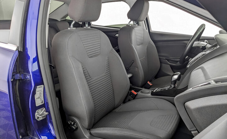 Ford Focus - Фото 10