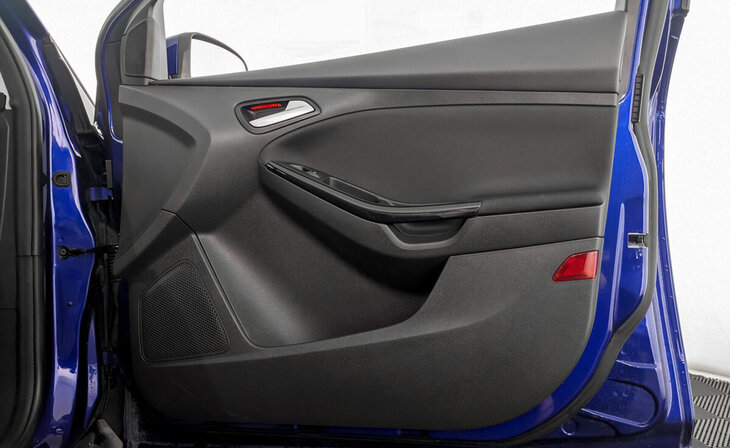 Ford Focus - Фото 19