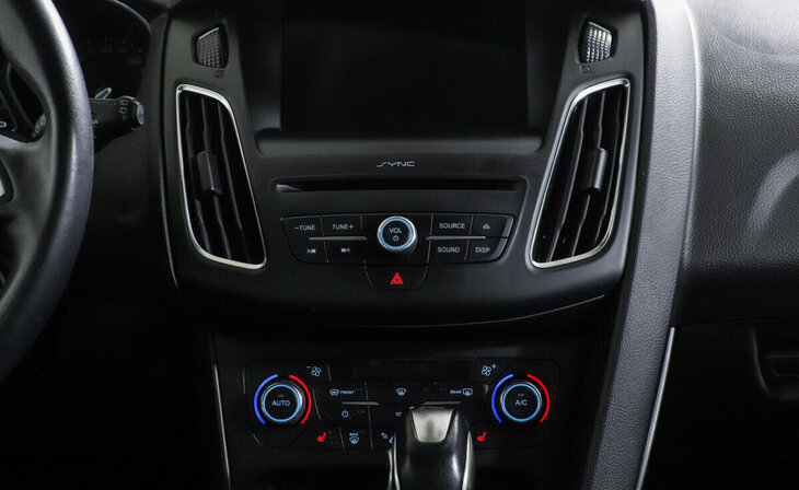 Ford Focus - Фото 7