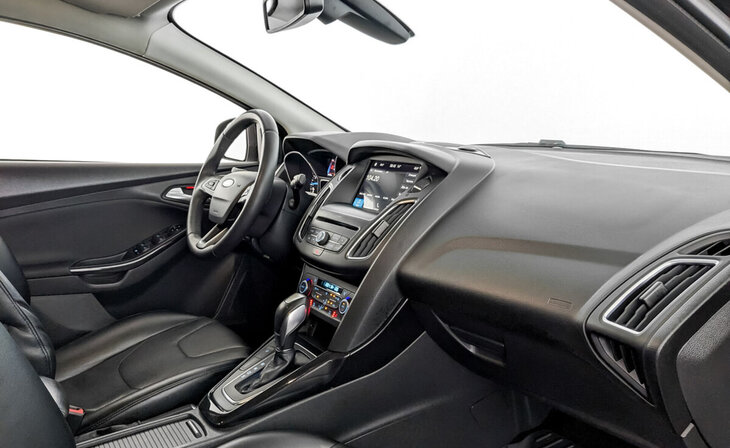 Ford Focus - Фото 11