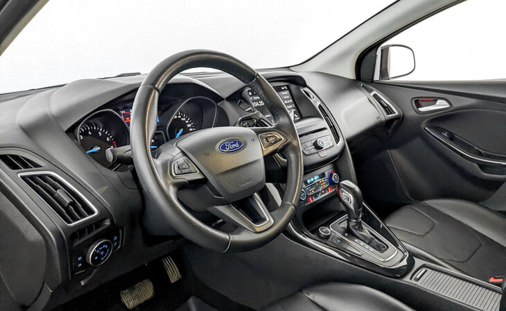 Ford Focus - Фото 14