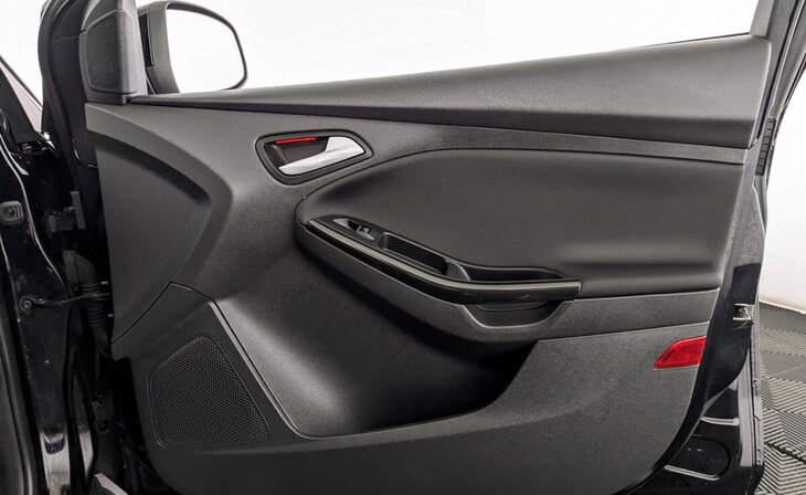 Ford Focus - Фото 19