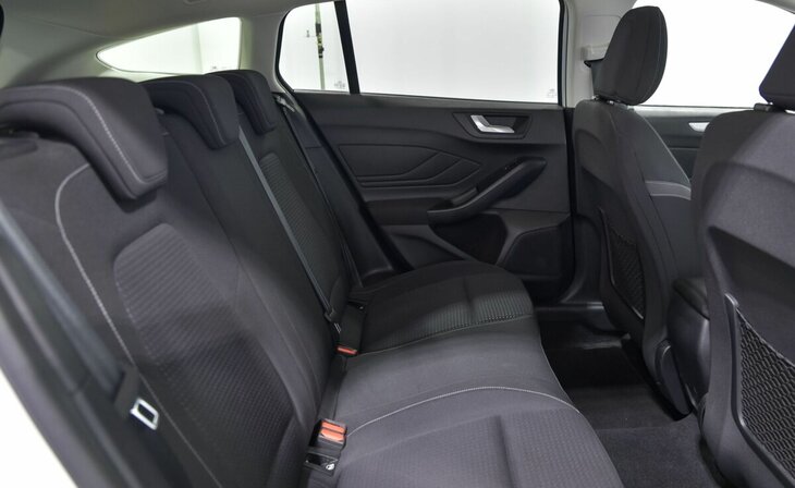 Ford Focus - Фото 10