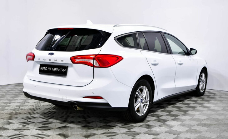 Ford Focus - Фото 2