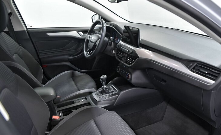 Ford Focus - Фото 4