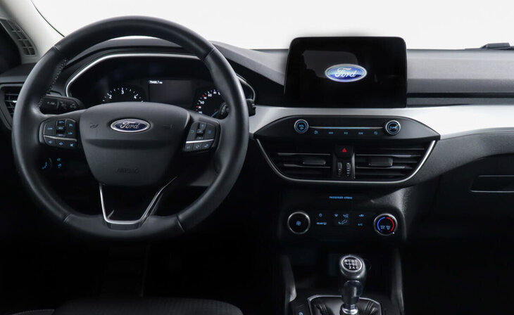 Ford Focus - Фото 8