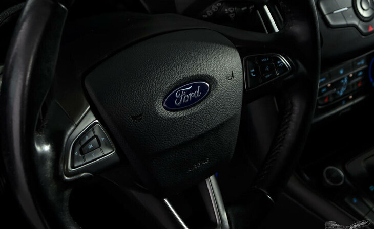 Ford Focus - Фото 9