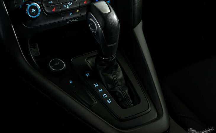 Ford Focus - Фото 12