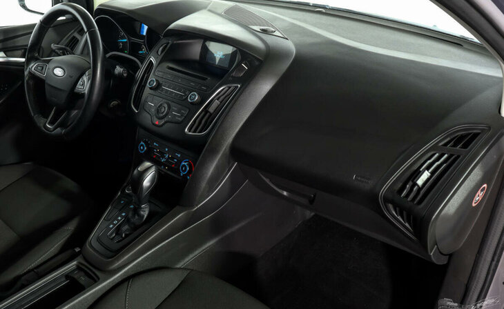Ford Focus - Фото 6