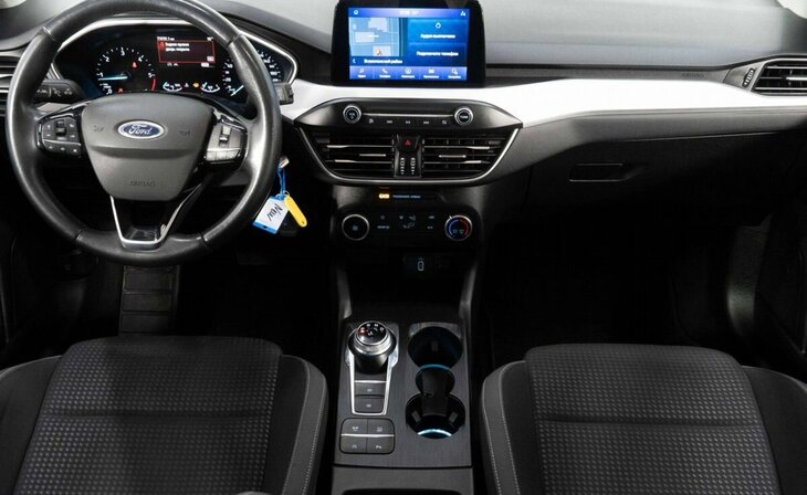 Ford Focus - Фото 11