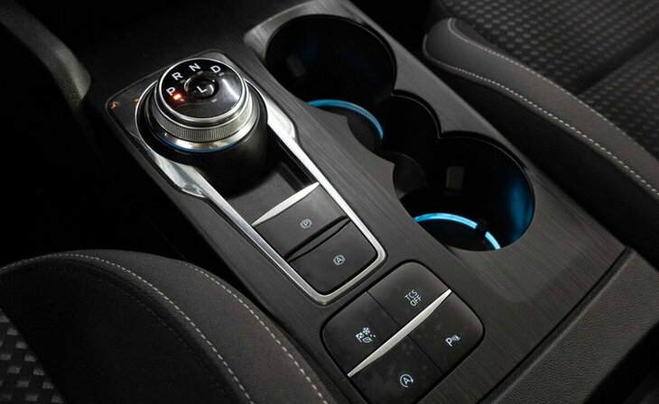 Ford Focus - Фото 19