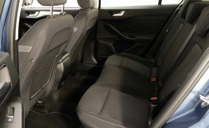 Ford Focus - Фото 23