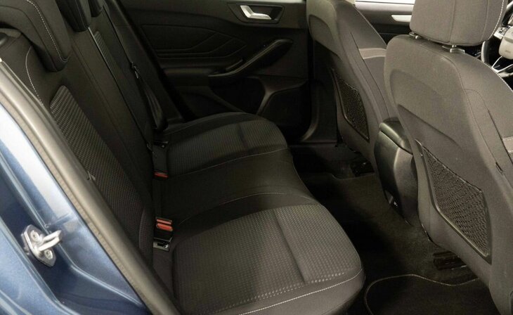Ford Focus - Фото 24