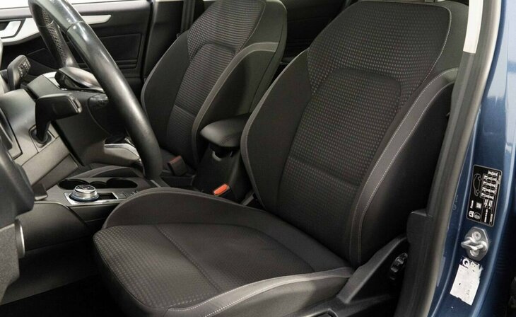 Ford Focus - Фото 8