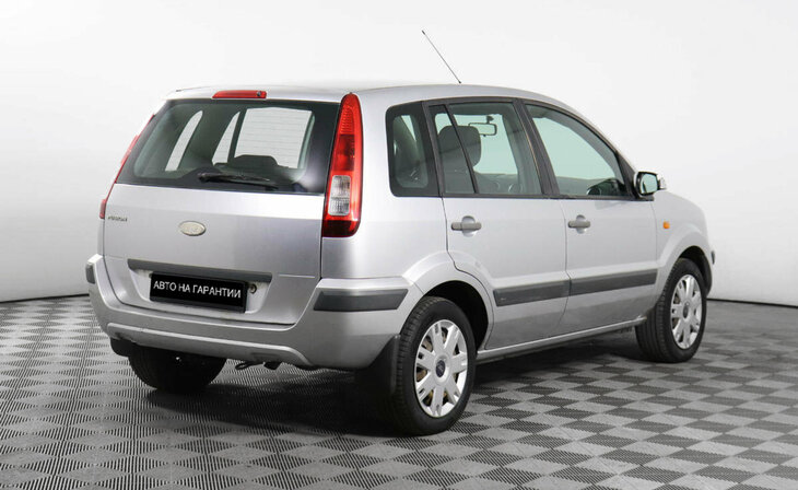 Ford Fusion - Фото 2