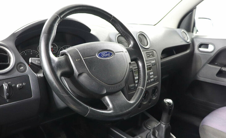 Ford Fusion - Фото 6