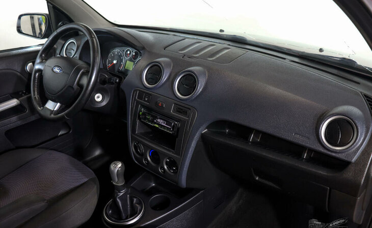 Ford Fusion - Фото 6