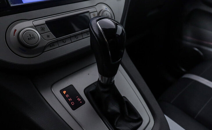 Ford Kuga - Фото 9