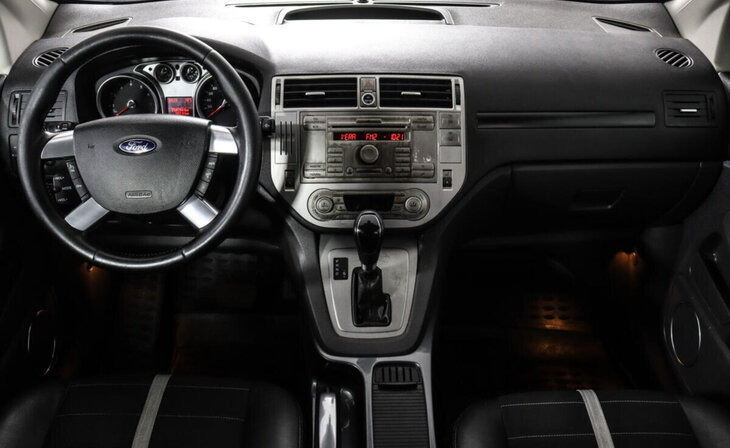 Ford Kuga - Фото 5