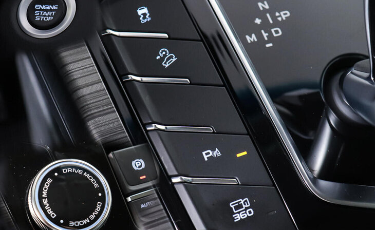 Geely Atlas Pro - Фото 15