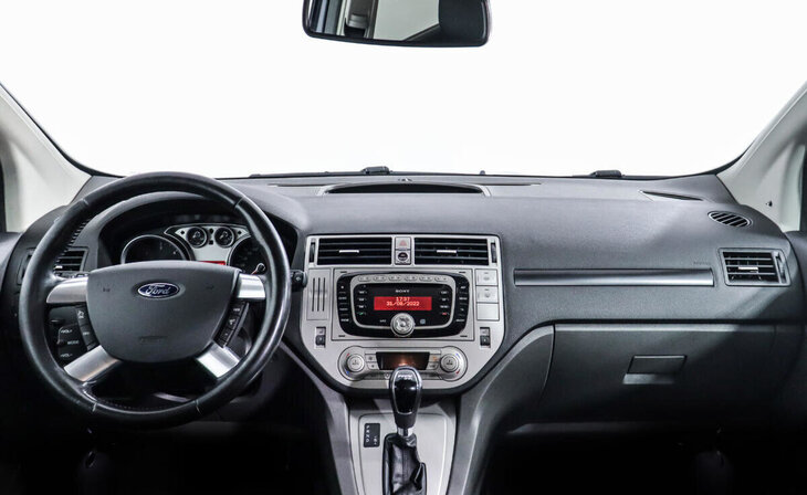 Ford Kuga - Фото 5