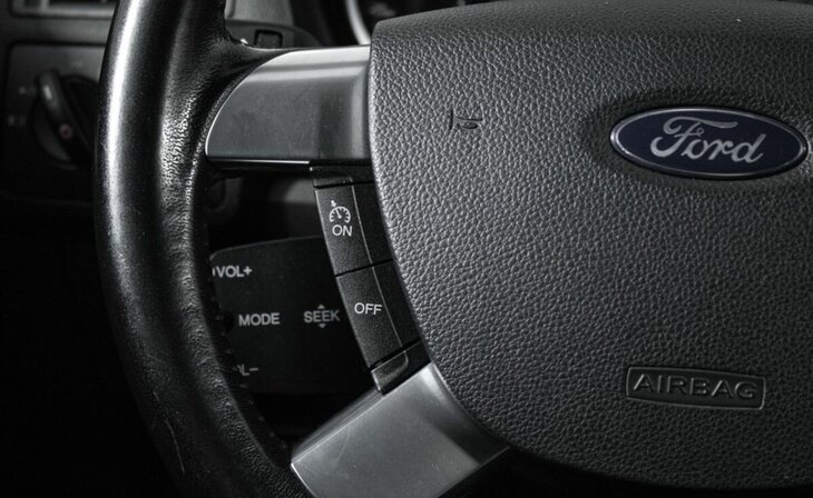 Ford Kuga - Фото 11