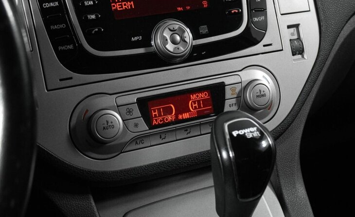 Ford Kuga - Фото 14