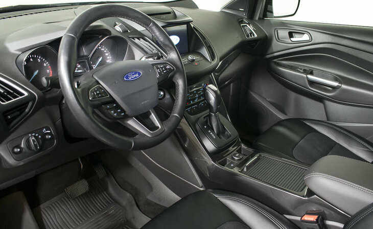 Ford Kuga - Фото 10