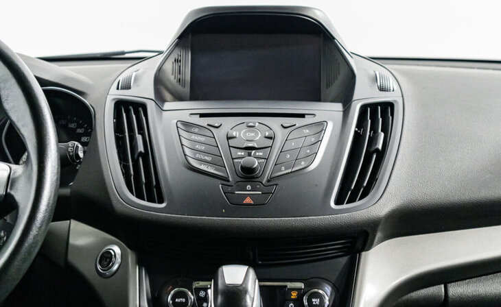 Ford Kuga - Фото 7