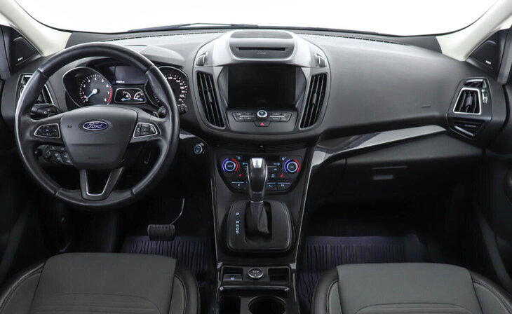 Ford Kuga - Фото 6