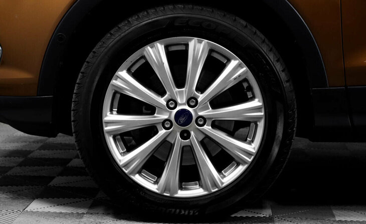 Ford Kuga - Фото 7