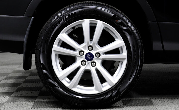 Ford Kuga - Фото 7