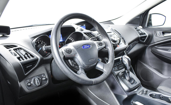 Ford Kuga - Фото 8