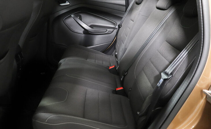 Ford Kuga - Фото 9