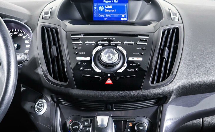 Ford Kuga - Фото 13