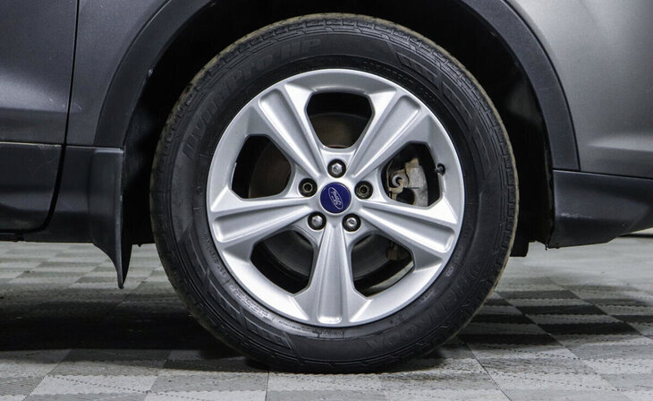 Ford Kuga - Фото 4