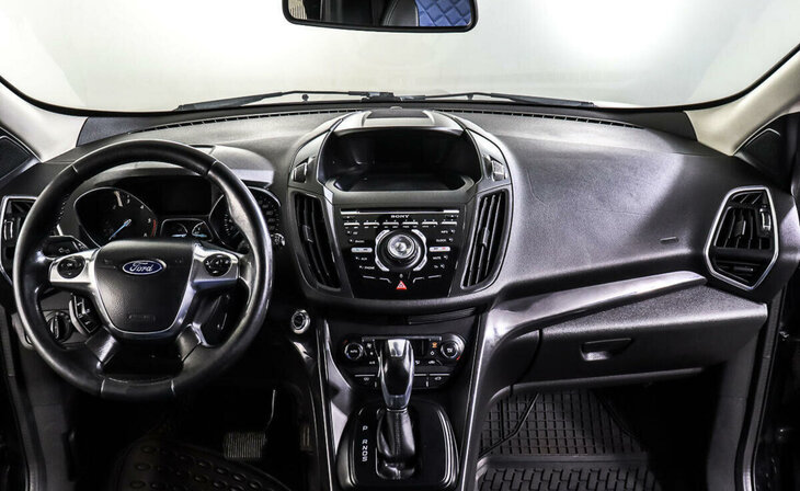 Ford Kuga - Фото 8