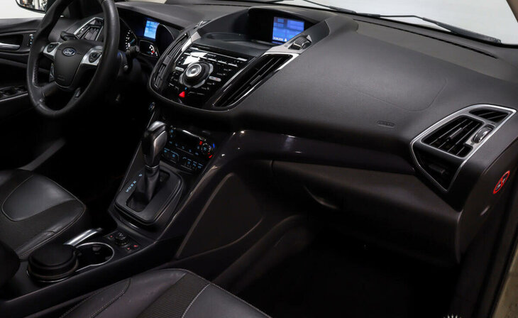 Ford Kuga - Фото 6